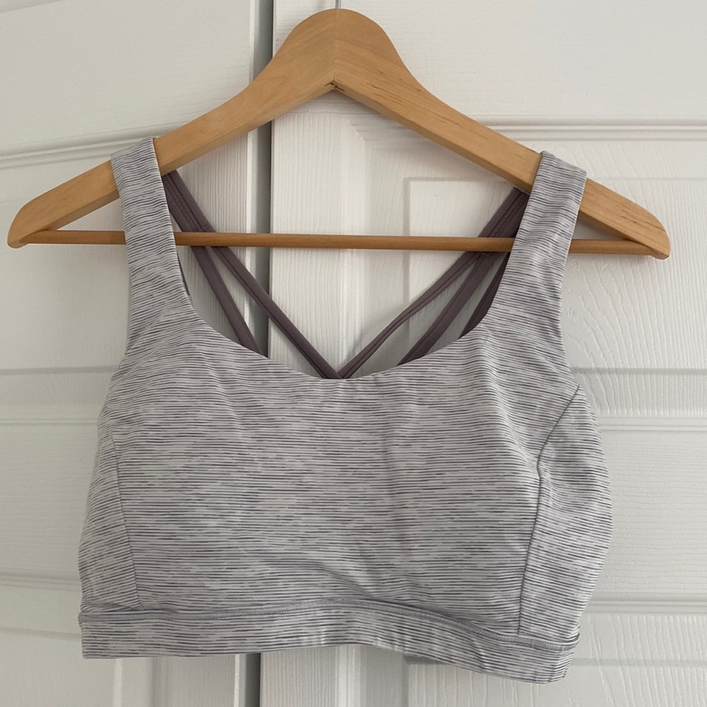 Lululemon sports bra 10